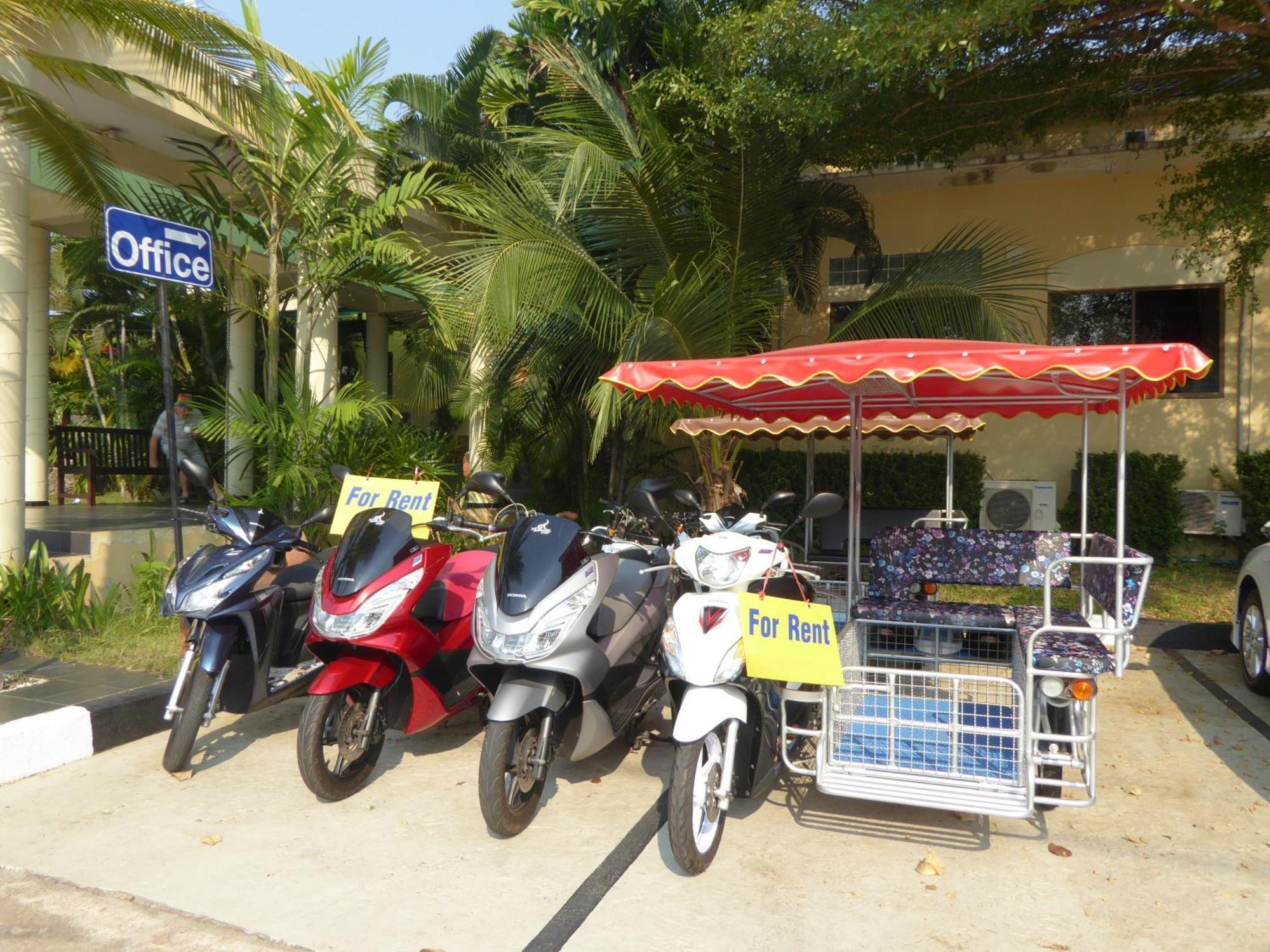 Vip Chain Resort Pool Villa Ban Phe Exterior photo