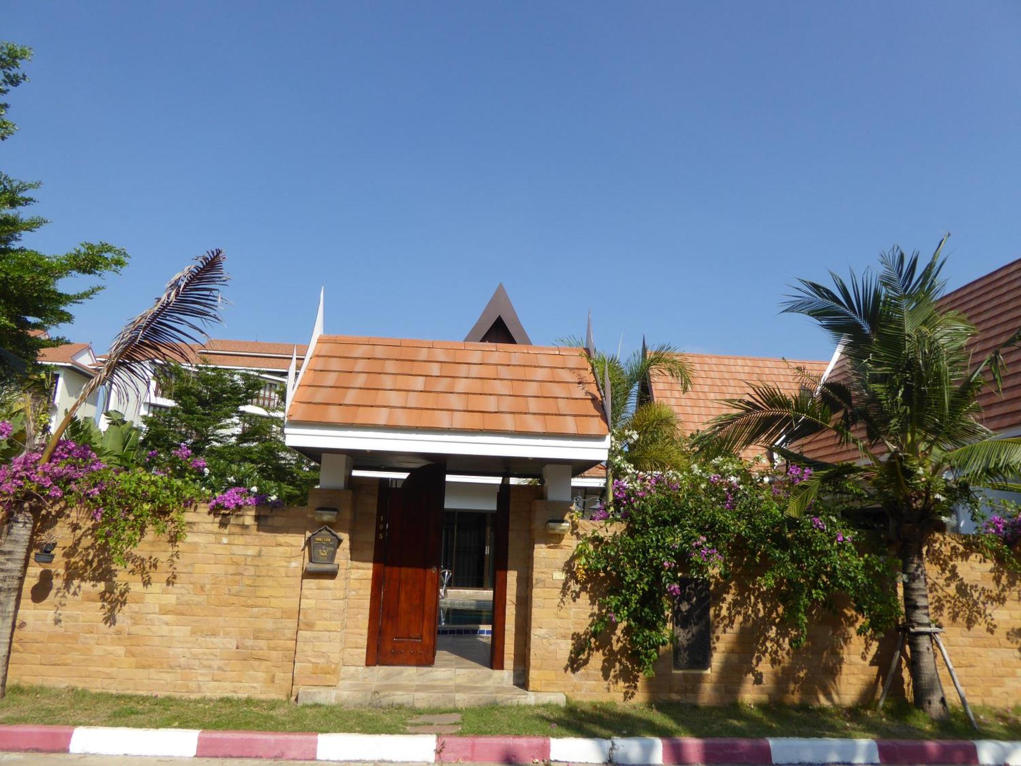 Vip Chain Resort Pool Villa Ban Phe Exterior photo