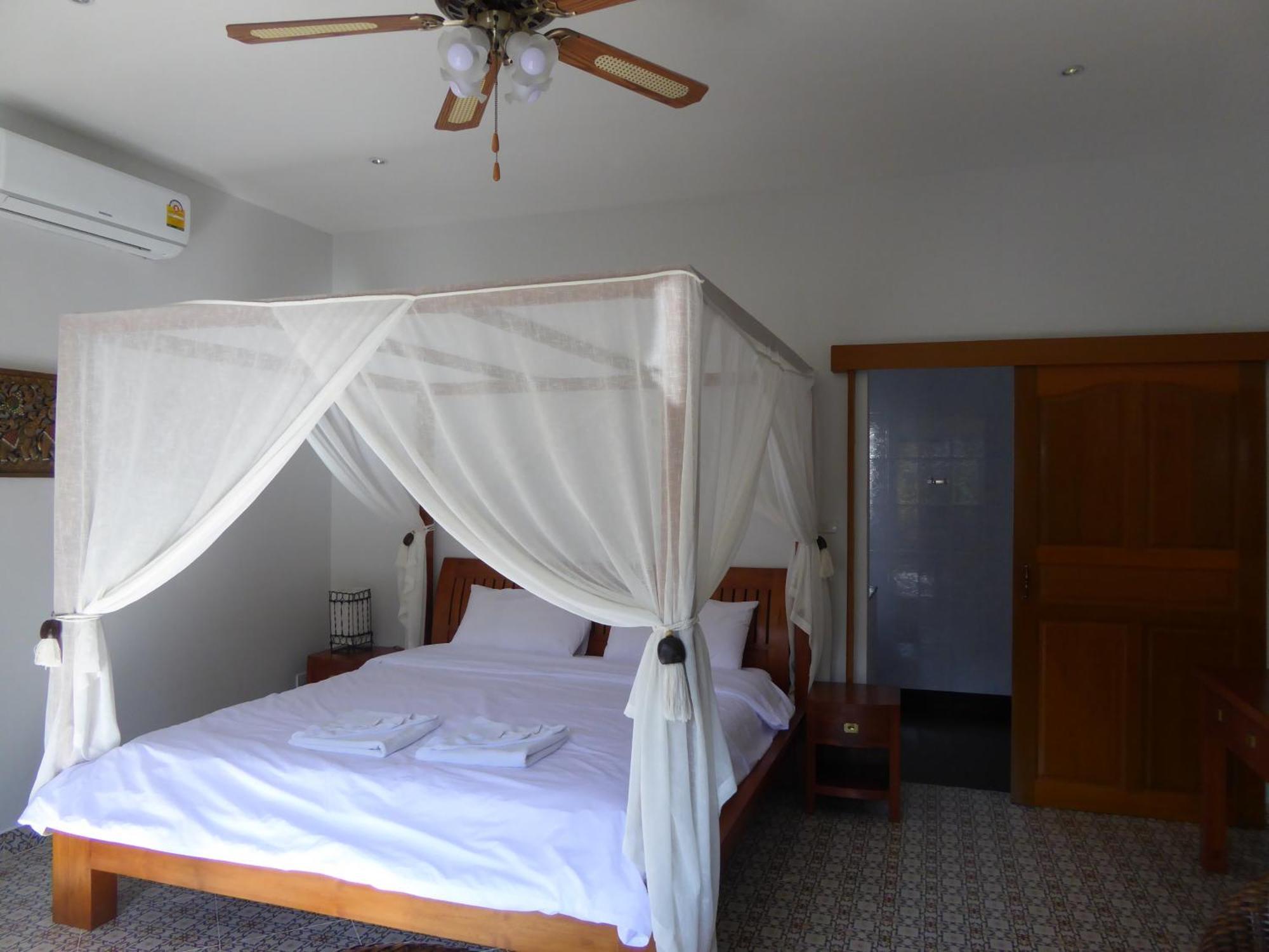 Vip Chain Resort Pool Villa Ban Phe Exterior photo