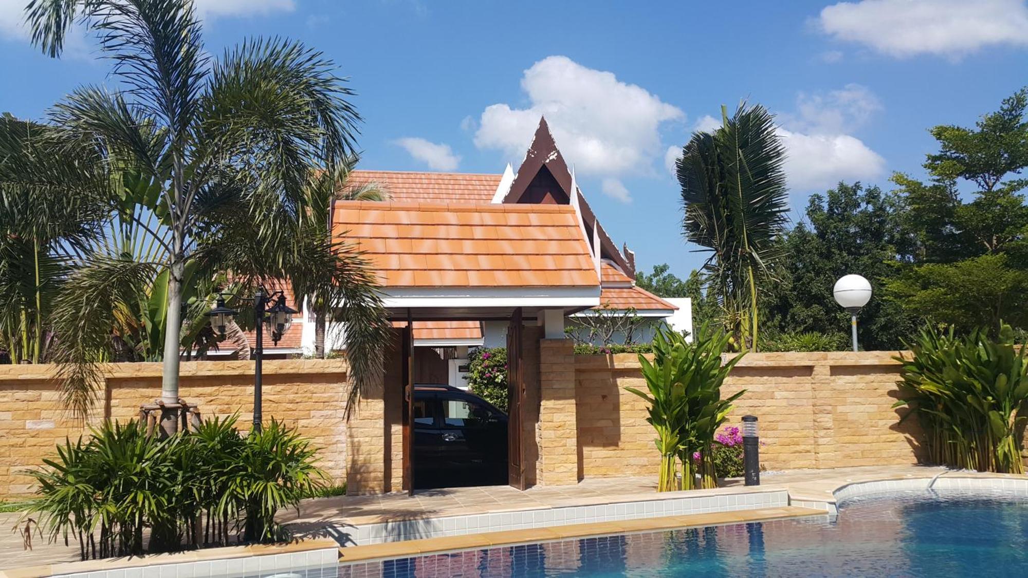 Vip Chain Resort Pool Villa Ban Phe Exterior photo